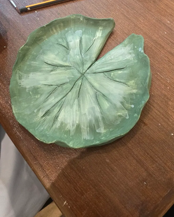 Assiette nénuphar vert brillant